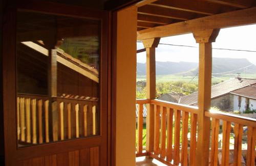 CASA RURAL. COVARACINO OJO GUAREÑA - Photo 2