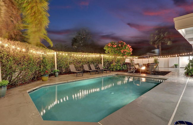 5BR with Heated Pool 5 min to Beach - Photo 36