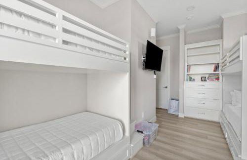 Beach view, prime location, EV charger, 6 parking - Foto 33