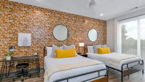 Nashville Oasis at The Muse Modern 2BR with Balcony Rooftop Views - Foto 5