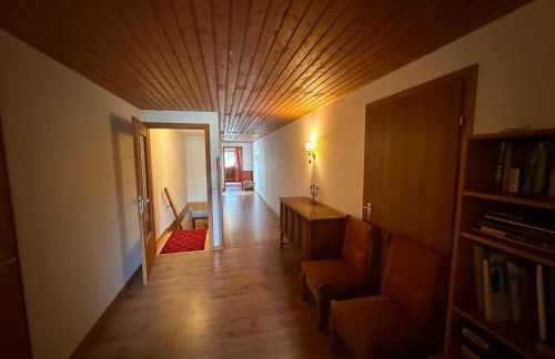 Private Spacious Villa near Winterberg and Willingen 14 Guests HUGE GARDEN Free Parking for Multiple Cars - Foto 28