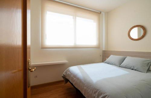 Apartamentos GO Covaresa Parking Gratuito- plazas limitadas - Foto 10