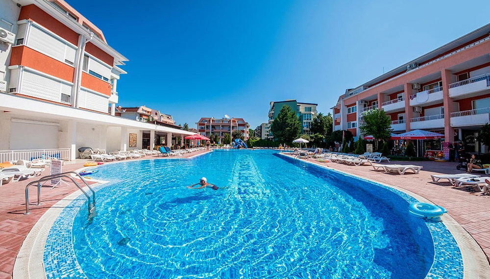 Studio - Sleeps 4 & Access to Pools - Foto 1, Imagem principal