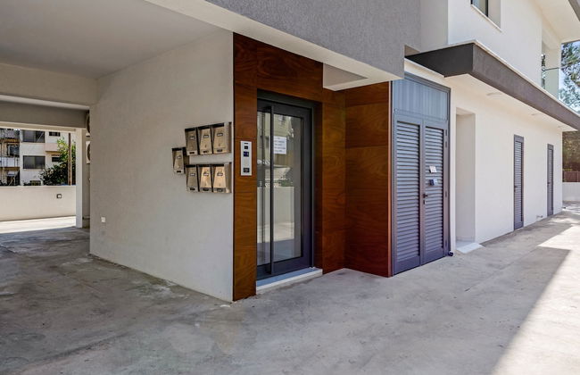 Sanders Triple - Nice 1-bdr Apt With Balcony - Foto 15