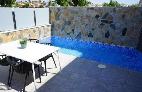 LUXURY 3 BED, 2 BATH DETACHED VILLA, PRIME LOCATION, ONLY 400 MTRS TO THE BEACH - Foto 6