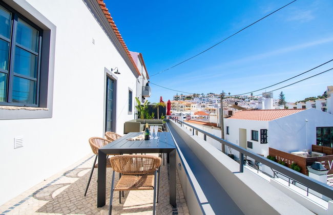 Queen of the bay in Carvoeiro - Foto 32