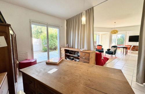 Maison lumineuse avec jardin à 50m de la mer - Foto 22