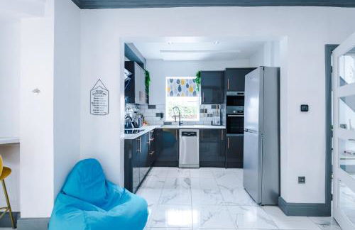 Families Only - Pet Friendly sleeps 6 maximum NO PARTIES - Foto 19