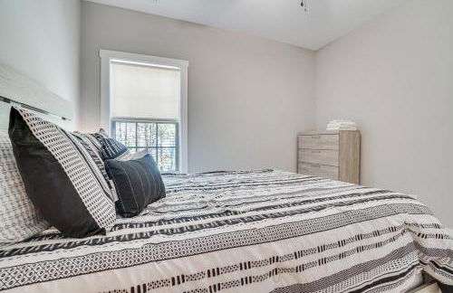 Hot Tub and EV Charger Helen Getaway with Views! - Photo 25