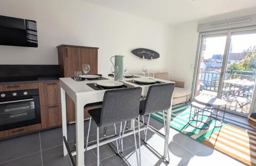 Appartement lumineux avec balcon & aperçu mer - Foto 9