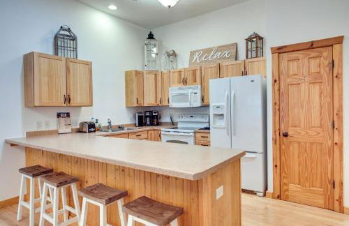 Lake Minocqua Condo with Shared Fire Pit! - Foto 2