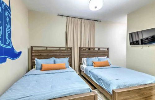 Luxury four-story Home, Rooftop Deck with views, PingPong! Sleeps 12! - Photo 27