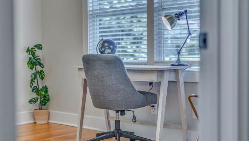 Modern Luxury with Pool Table 3BR-5BD Sleeps 10 - Foto 2