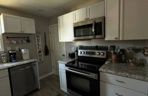 Spacious Relaxing Baltimore Home with Hot Tub - Foto 12