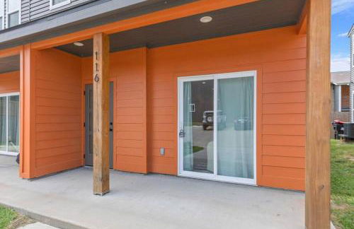 Teche House KING Bed Luxury Getaway Fast WiFi - Foto 9