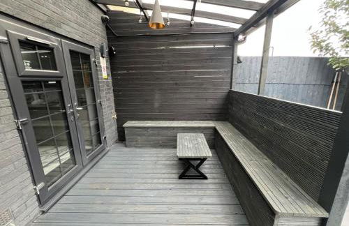 Urban Escape 4BedRoom House- With Free private Parking - Birmingham City - Foto 73