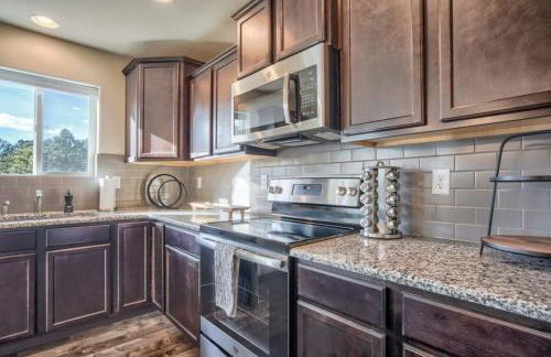 Lindenmere Horizon Game Loft Fire Pit & WiFi - Foto 15