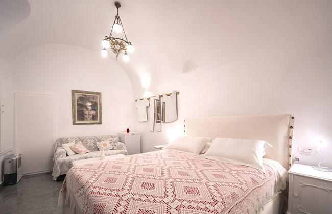 Santorini Paradise - Photo 23