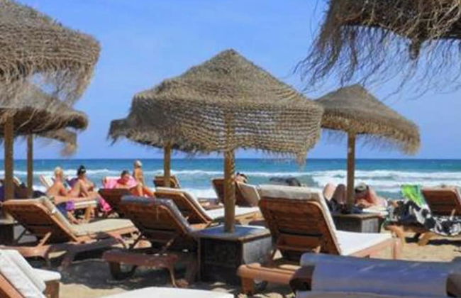 3-bed Villa Sleeps 8 With Private Pool - Foto 22