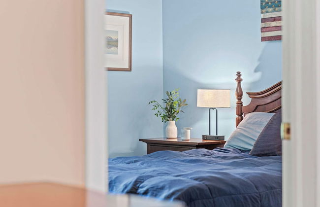 Alpine Serenity by Avantstay Beach + Lake Access Theater, Deck, Playroom - Foto 42