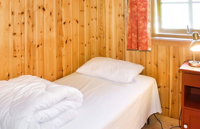 7 Person Holiday Home in Sandane - Foto 5