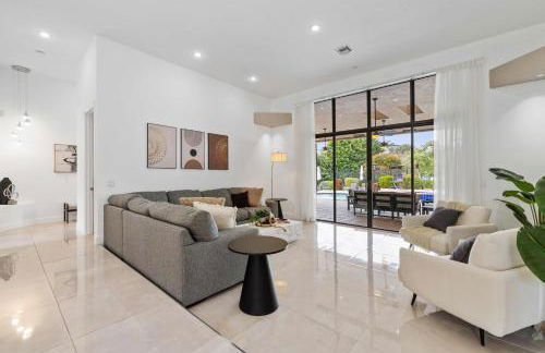 Grand 6BR Plantation Estate w/ Tennis & Pool - Foto 129