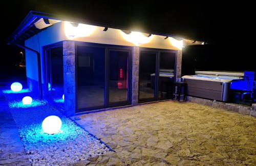 SPA HOLIDAY HOUSE REŽEK - Lovinac - Foto 15