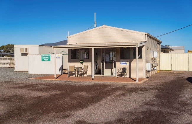 Sundowner Cabin and Tourist Park - Photo 39