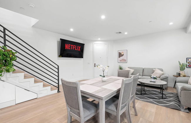 Not Affected by the Fire/modern Spacious Home With Parking & Fully Equipped Kitchen #3 - Foto 53