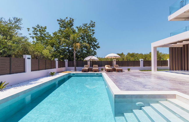 Villa Infinity Theo With 4 Bedrooms and 4 Bathrooms - Foto 3