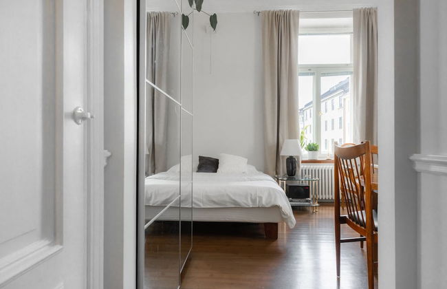 Quaint studio with a prime location - Foto 4