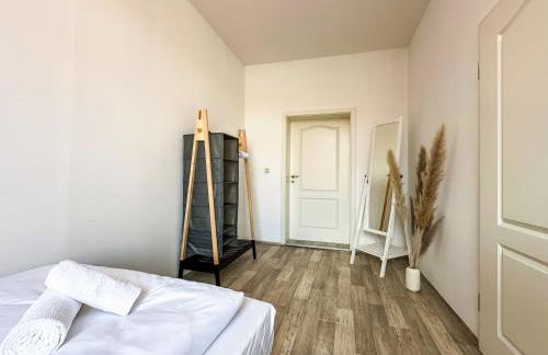 R und S Apartments Stylische Wohnung I Küche I Parkplatz I Smart TV - Photo 19