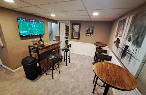 Location! Large Home, Country Views, Entertainment - Foto 13