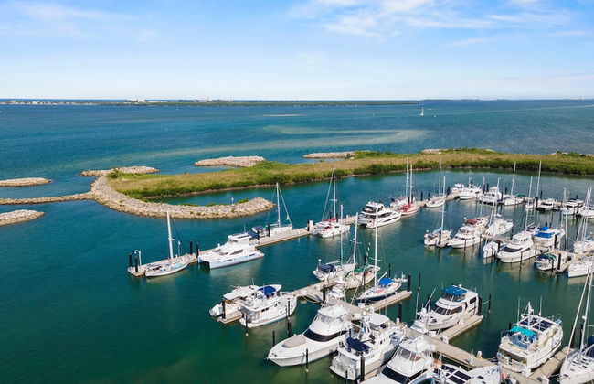 The Old Apartment - Photo 19