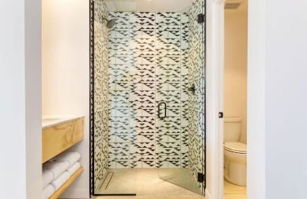 Blackhaus Suites by AvantStay – Modern Comfort in Downtown Palm Springs - Foto 32