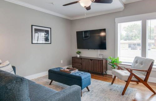 New Nashville Condo with 2 King beds walk to bars - Foto 10