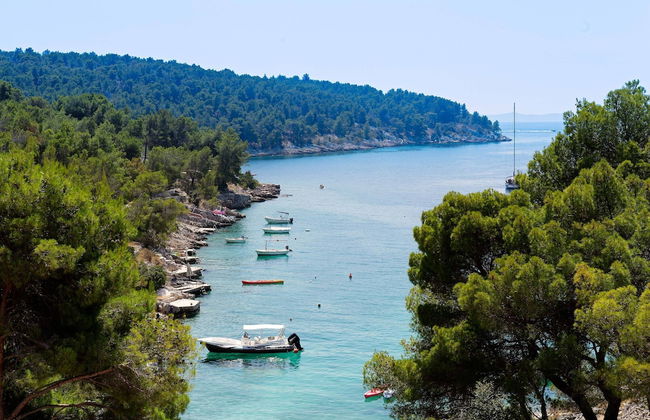 Beachfront villa Senses for 12 in Milna - Foto 65