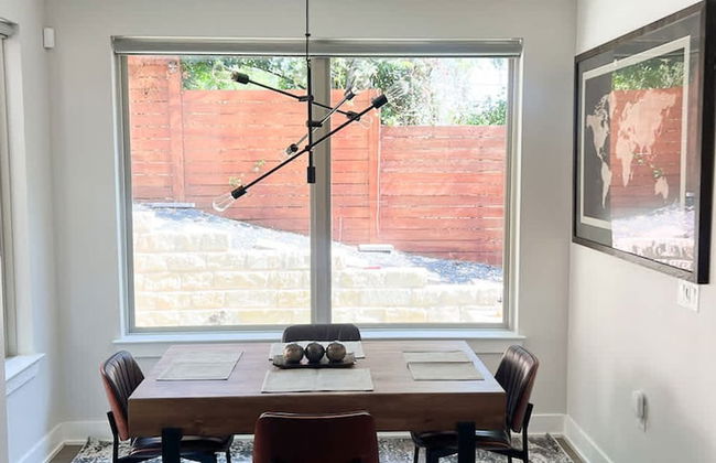 Upstay - Eastside Home w Patio BBQ - Mins to DT - Foto 9