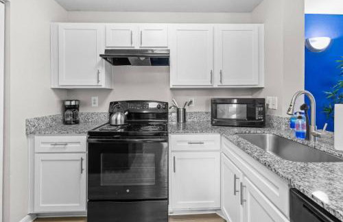 Prime Location, 2 mins to Airport, 5 mins to Dwntn - Foto 33