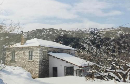 Charlami's Mansion -Παραδοσιακό Πέτρινο Σπίτι με Τζάκι και Πανοραμική Θέα - Foto 42