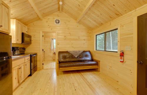 Mtn-View Middlebury Center Cabin Deck and Grill! - Foto 6