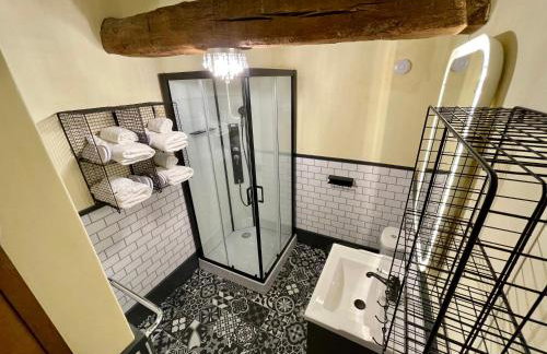 Derbyshire Chapel for 6 at Harthill Hall private hot tub 8am - 10pm plus private daily use of indoor pool and sauna 1 hour - Photo 13