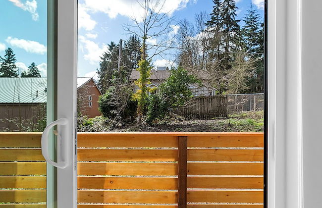 Sleek & Stylish Urban Loft - Foto 8