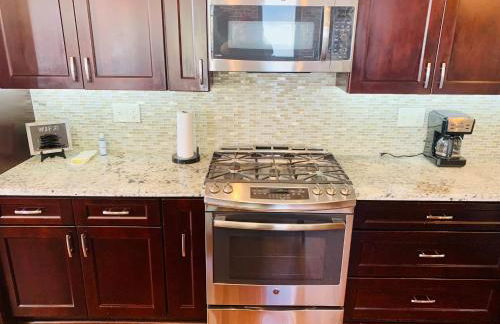 Charming Creole Cottage 2 Blocks Across Rampart St from French Quarter - Photo 13