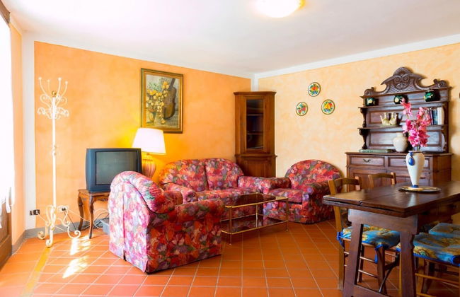 Bright Farmhouse in Montecatini Terme With Swimming Pool - Foto 23