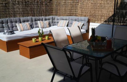 IKARUS apartment with courtyard & pool in Chania - Foto 6