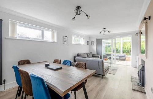 Waterside Cottage - Hot Tub, Mooring, Arcade, Bar - Foto 20