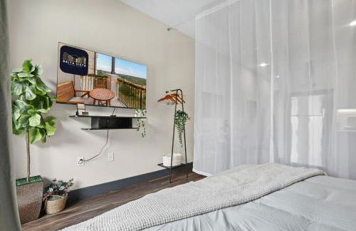 12min DT,6min Domain,Studio with Pool plus Free Parking - Foto 5