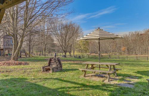 Beautiful and Unique Farmhouse 15 Mi to Saratoga - Foto 28