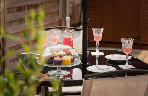 *Brand New* Olive Grove Cottage - Foto 32